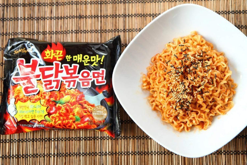 Samyang Buldak Jjajang Korean Spicy Hot Chicken Stir-Fried Noodles 4.94oz (Pack of 5)